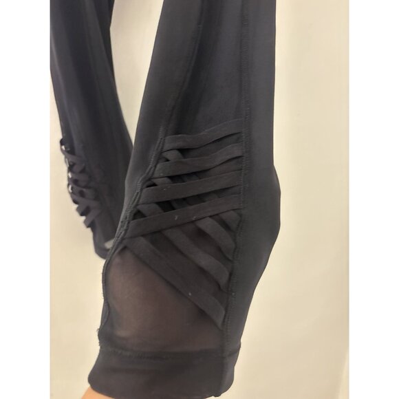 Lululemon Rise and Flow Black Pull On Leggings size‎ 4 Athleisure - Picture 3 of 4